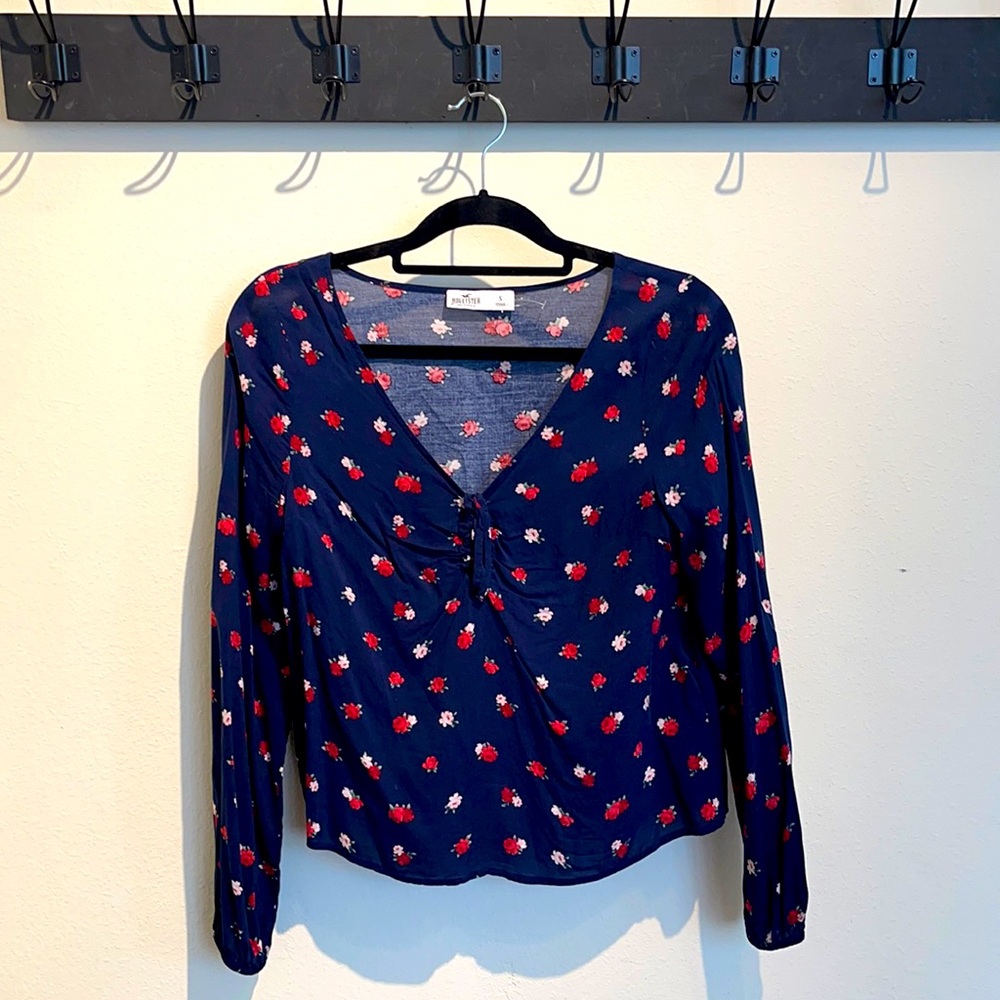 Floral Long Sleeve Hollister Blouse